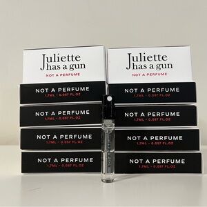10 X Juliette has a gun sample